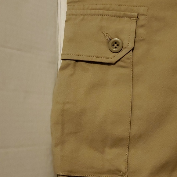 NWT: POLO Cargo Shorts - Picture 3 of 11